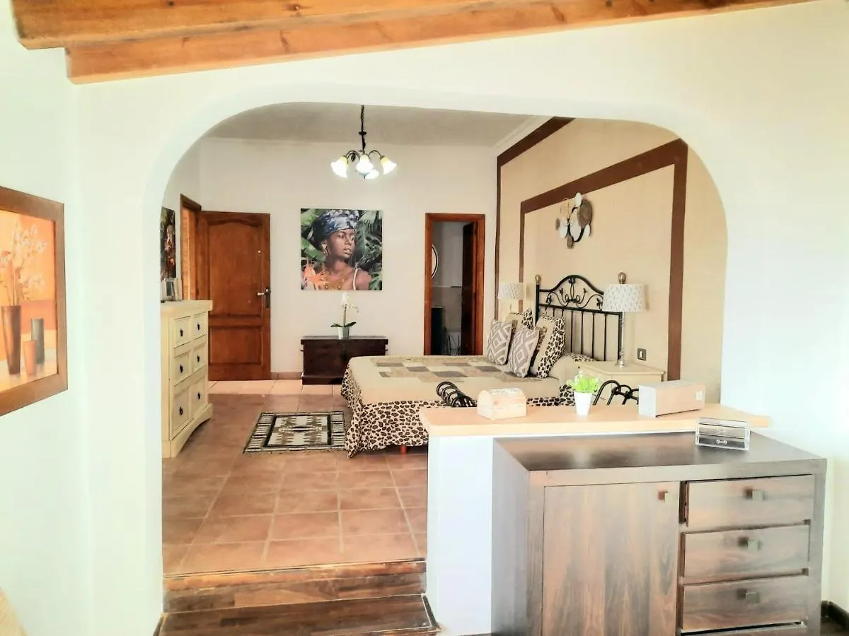 Paradise Villa Constancia With Views La Corujera