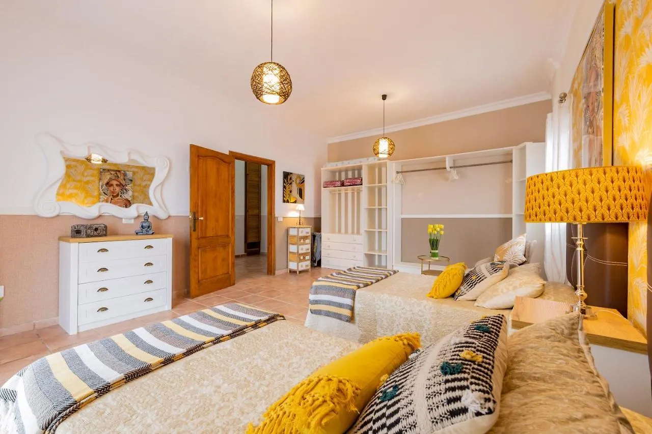 Paradise Villa Constancia With Views La Corujera
